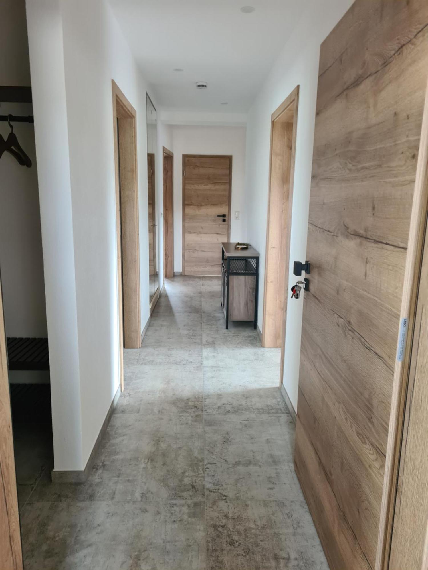 Ferienwohnung Burgblick Pelm المظهر الخارجي الصورة